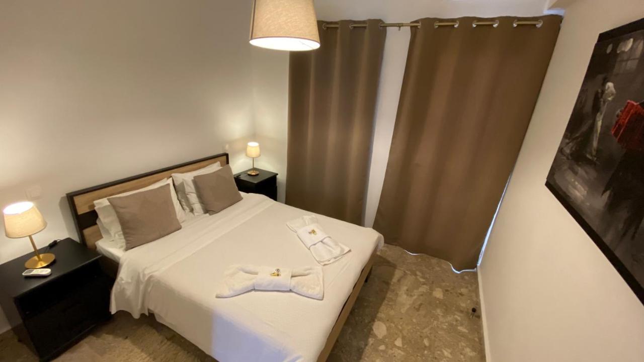 Patras Golden Suite Экстерьер фото