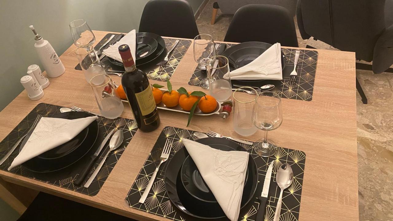 Patras Golden Suite Экстерьер фото