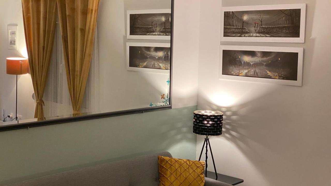 Patras Golden Suite Экстерьер фото