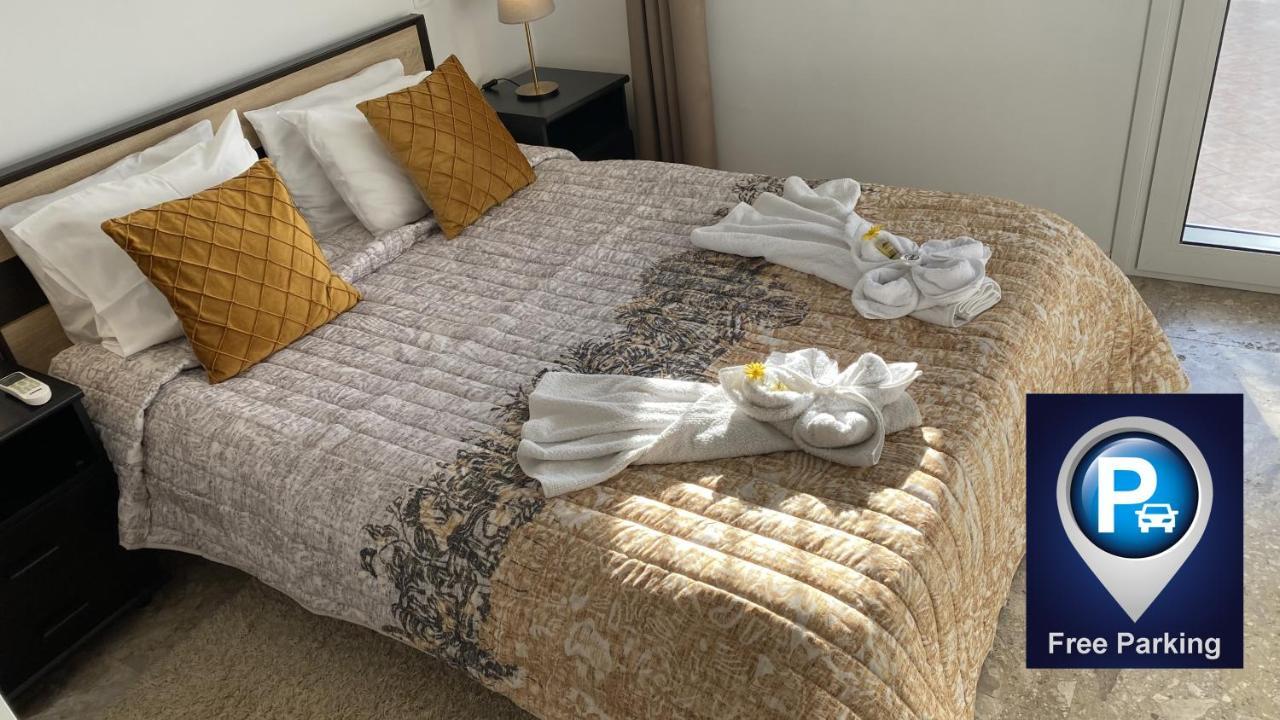 Patras Golden Suite Экстерьер фото